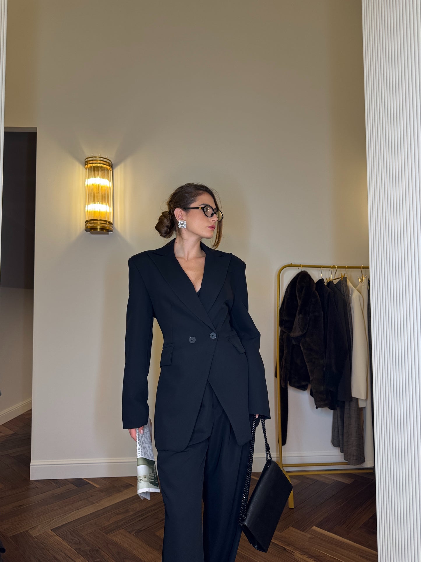 Tailleur Nero “Old Money Edition“ by Lumina