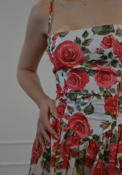 Abito Rose by Lumina